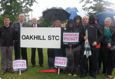 Oahill strike picket line, 21 Jul 09