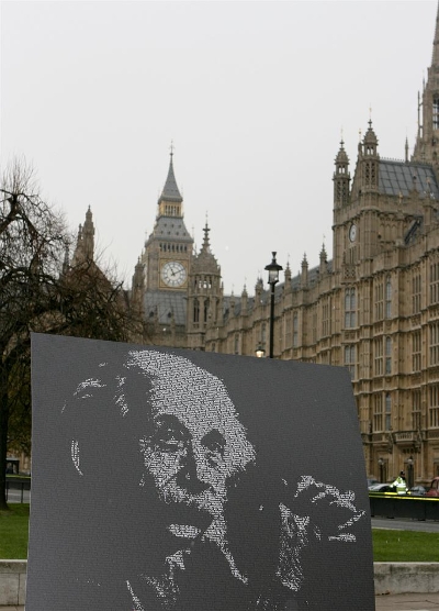Einstein REF protest outside parliament, 16 Dec 09